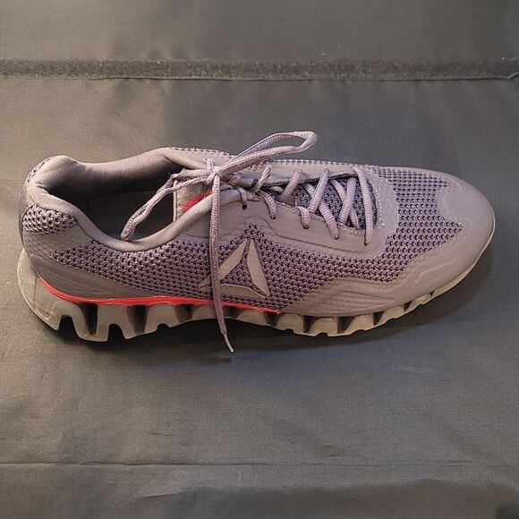 REEBOK MEN'S ZIGPULSE-SE  RUNNING SNEAKER  SHOE - Picture 12 of 16